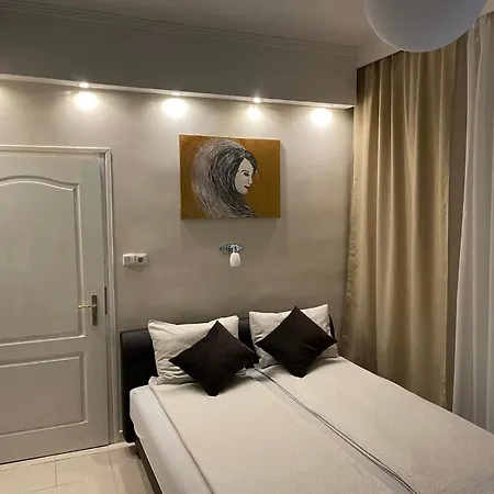 Adam Apartman Hajduszoboszlo Exterior photo