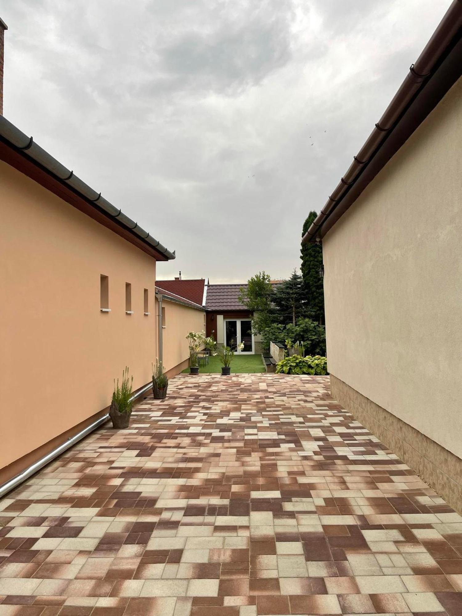 Adam Apartment Hajduszoboszlo